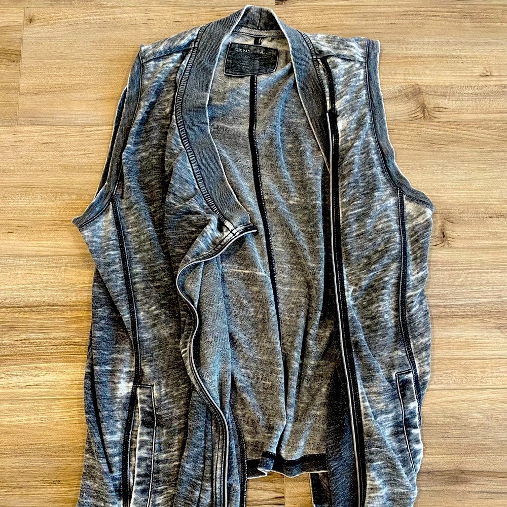 DKNY motorcycle women’s zip up top